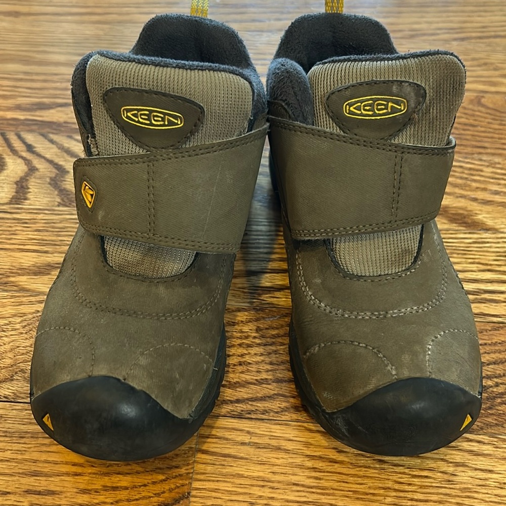 KEEN Kids' Gray Hook-and-Loop Outdoor Shoes
